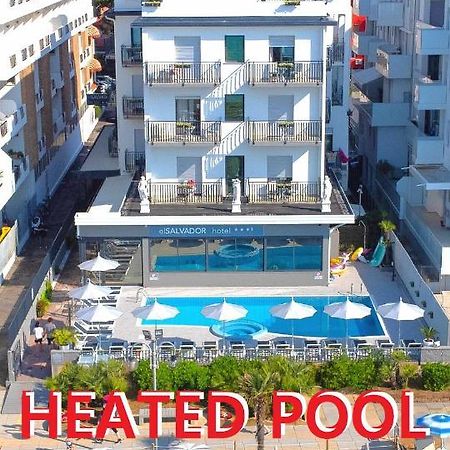Hotel El Salvador Frontemare Piscina Riscaldata リド・ディ・イエゾロ エクステリア 写真